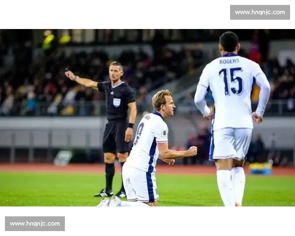 凯恩 108 场追平传奇 并肩摩尔书写英格兰队史